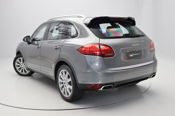 Foto do veiculo PORSCHE CAYENNE V6