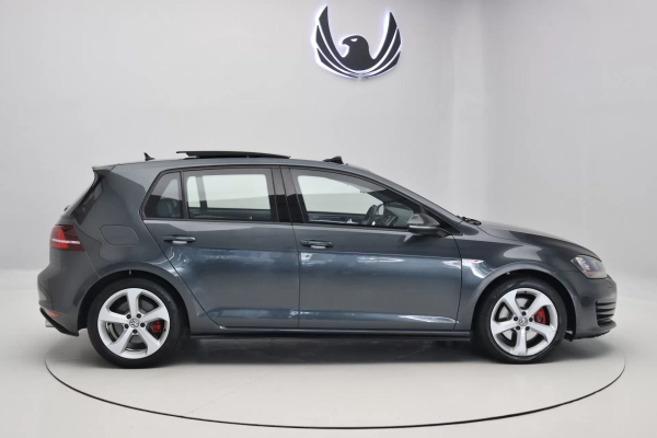 Foto do veiculo VOLKSWAGEN GOLF GTI