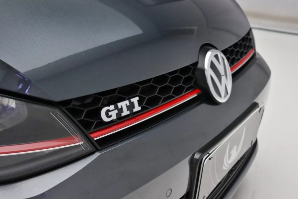 Foto do veiculo VOLKSWAGEN GOLF GTI