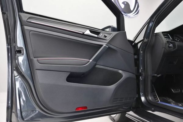 Foto do veiculo VOLKSWAGEN GOLF GTI