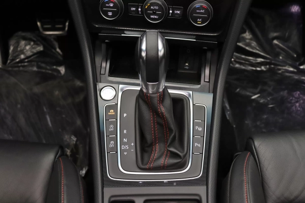 Foto do veiculo VOLKSWAGEN GOLF GTI