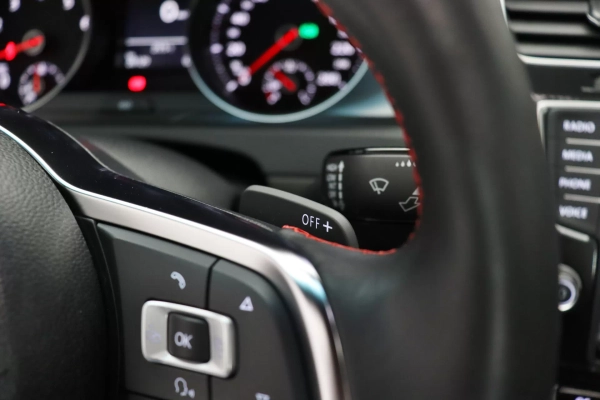 Foto do veiculo VOLKSWAGEN GOLF GTI