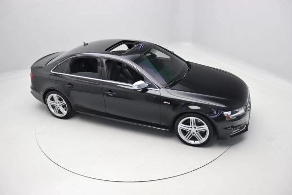 Foto do veiculo AUDI S4