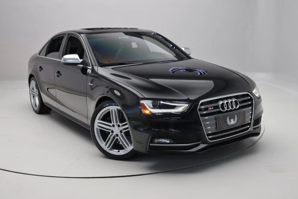 Foto do veiculo AUDI S4