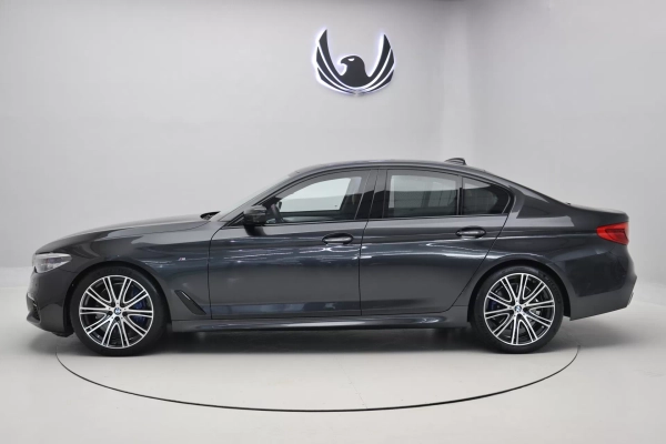 Foto do veiculo BMW 540I M SPORT