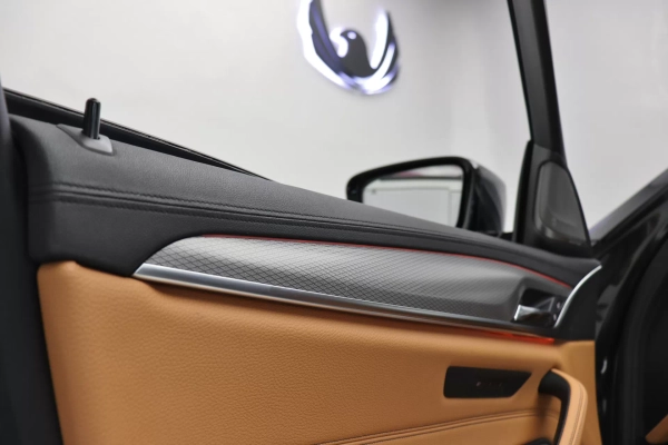 Foto do veiculo BMW 540I M SPORT