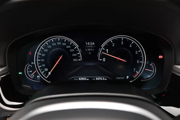 Foto do veiculo BMW 540I M SPORT