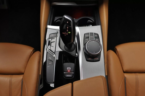 Foto do veiculo BMW 540I M SPORT