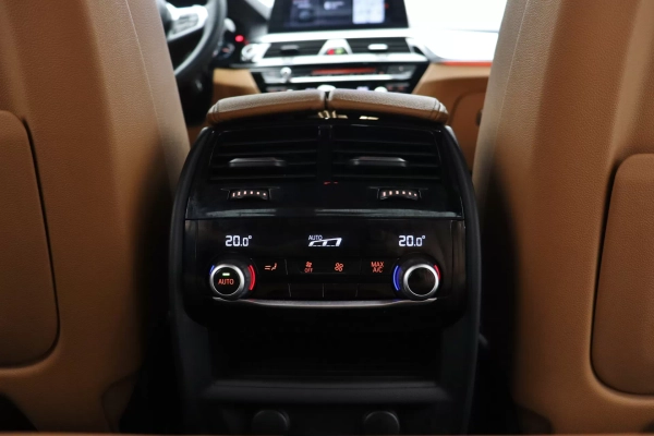 Foto do veiculo BMW 540I M SPORT