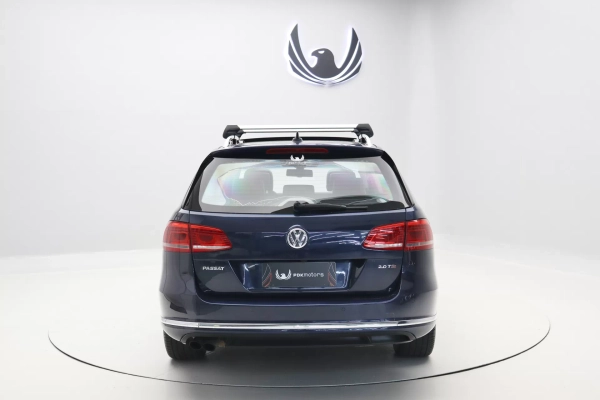 Foto do veiculo VOLKSWAGEN PASSAT VARIANT