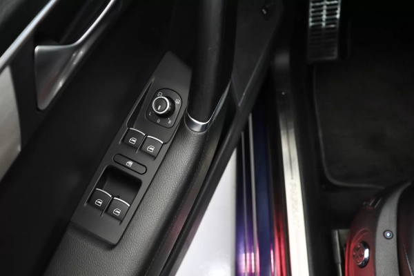 Foto do veiculo VOLKSWAGEN PASSAT VARIANT