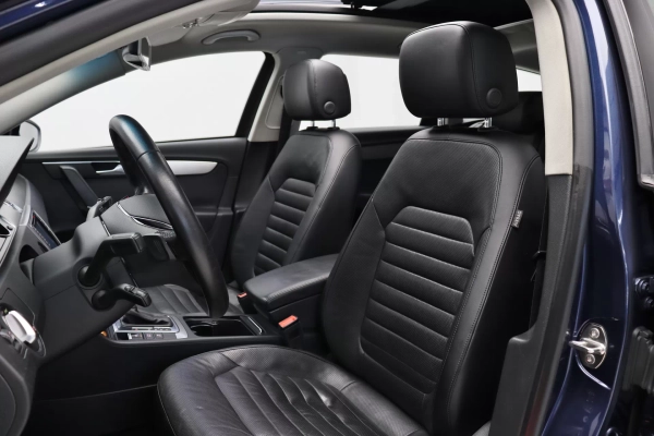 Foto do veiculo VOLKSWAGEN PASSAT VARIANT