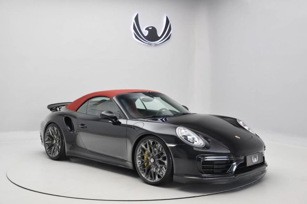 Foto do veiculo PORSCHE 911 TURBO S CABRIOLET