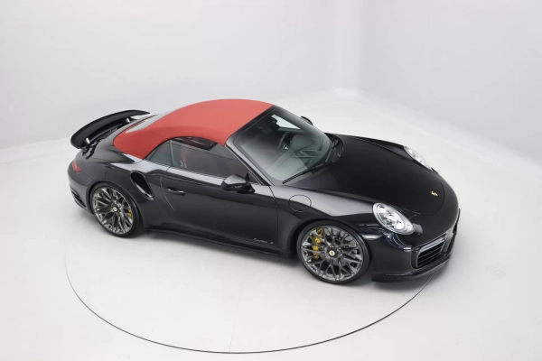 Foto do veiculo PORSCHE 911 TURBO S CABRIOLET