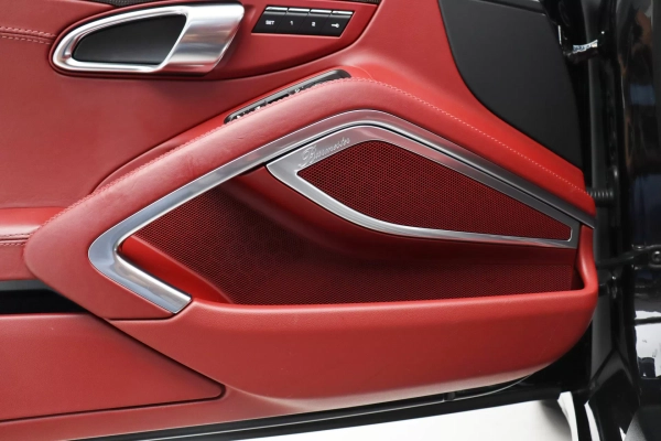 Foto do veiculo PORSCHE 911 TURBO S CABRIOLET