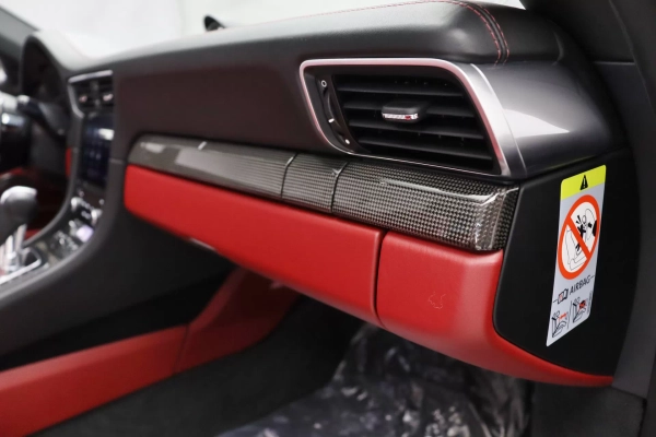 Foto do veiculo PORSCHE 911 TURBO S CABRIOLET