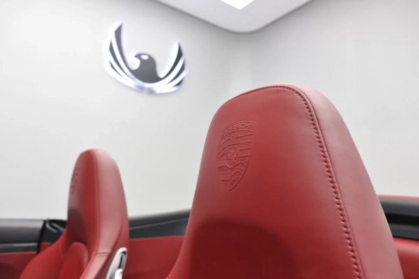 Foto do veiculo PORSCHE 911 TURBO S CABRIOLET