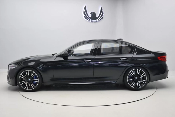 Foto do veiculo BMW M5