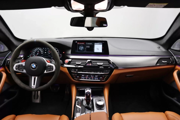 Foto do veiculo BMW M5