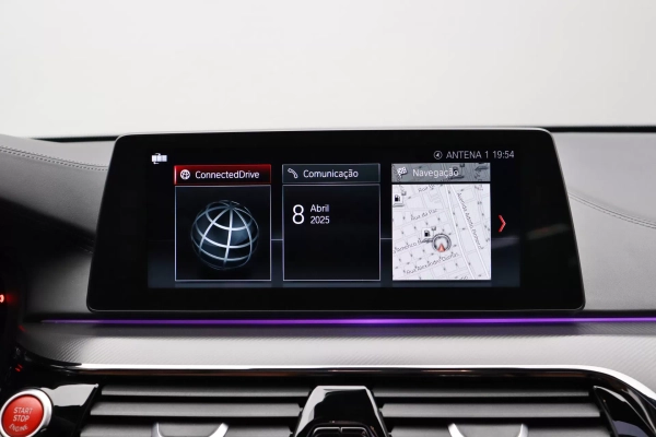 Foto do veiculo BMW M5