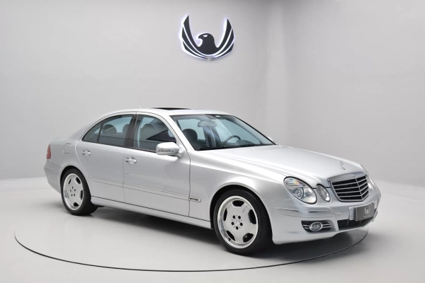 Foto do veiculo MERCEDES-BENZ E 350 Avantgarde