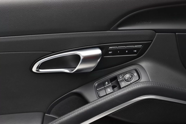 Foto do veiculo PORSCHE 911 CARRERA