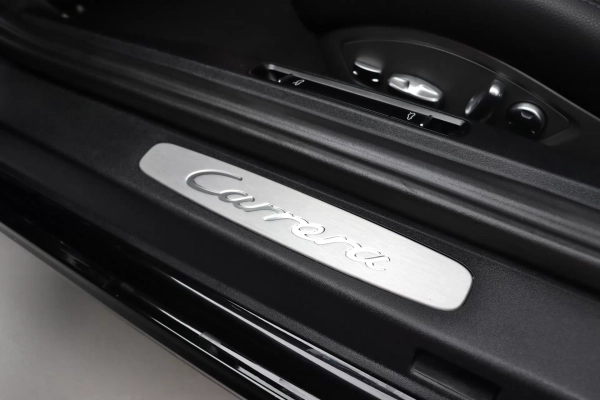 Foto do veiculo PORSCHE 911 CARRERA