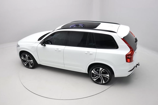 Foto do veiculo VOLVO XC90 T8 RECHARGE ULTRA DARK | 7 LUGARES