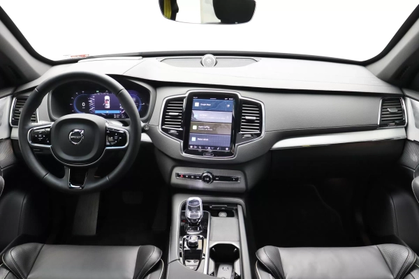 Foto do veiculo VOLVO XC90 T8 RECHARGE ULTRA DARK | 7 LUGARES
