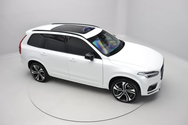 Foto do veiculo VOLVO XC90 T8 RECHARGE ULTRA DARK | 7 LUGARES