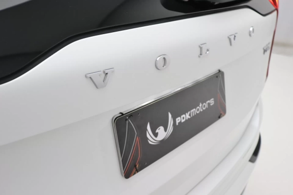 Foto do veiculo VOLVO XC90 T8 RECHARGE ULTRA DARK | 7 LUGARES