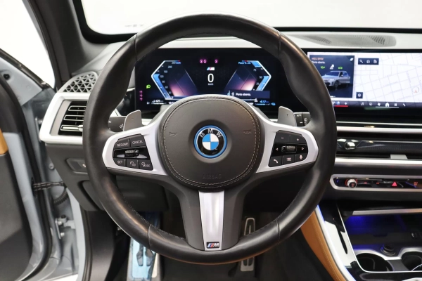 Foto do veiculo BMW X5 XDRIVE50E M SPORT