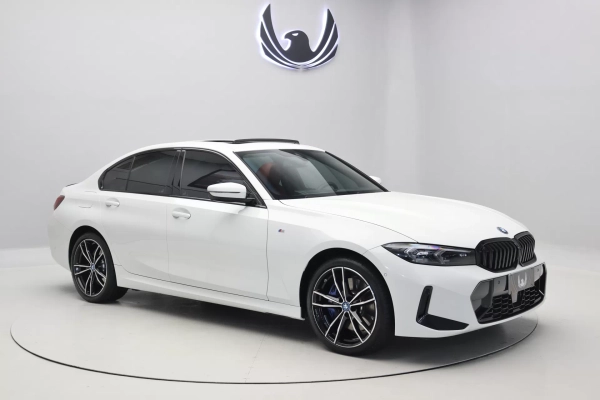 Foto do veiculo BMW 330E M SPORT