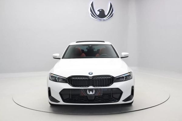 Foto do veiculo BMW 330E M SPORT