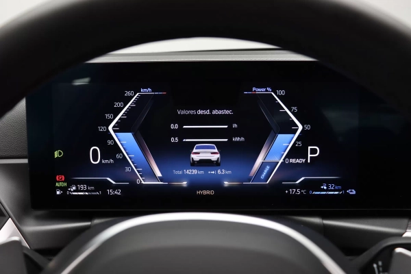 Foto do veiculo BMW 330E M SPORT