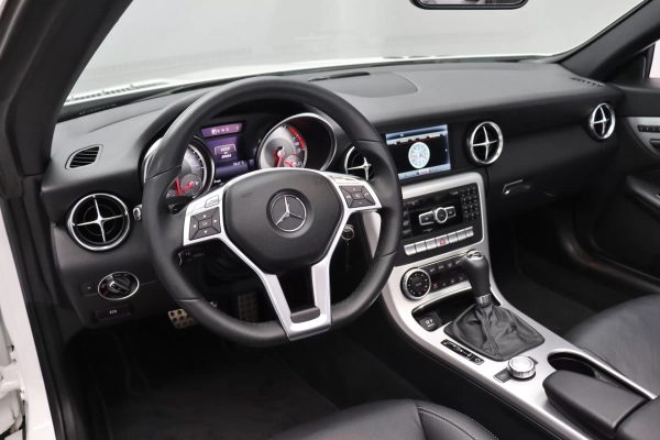 Foto do veiculo MERCEDES-BENZ SLK 250