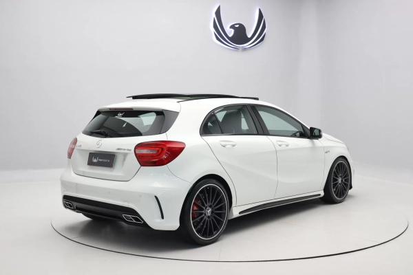 Foto do veiculo MERCEDES-BENZ A 45 AMG