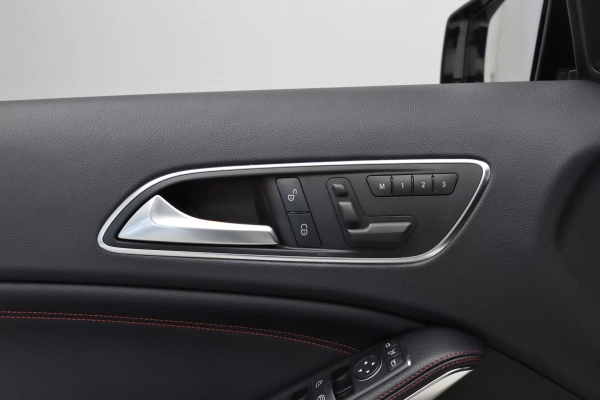 Foto do veiculo MERCEDES-BENZ A 45 AMG