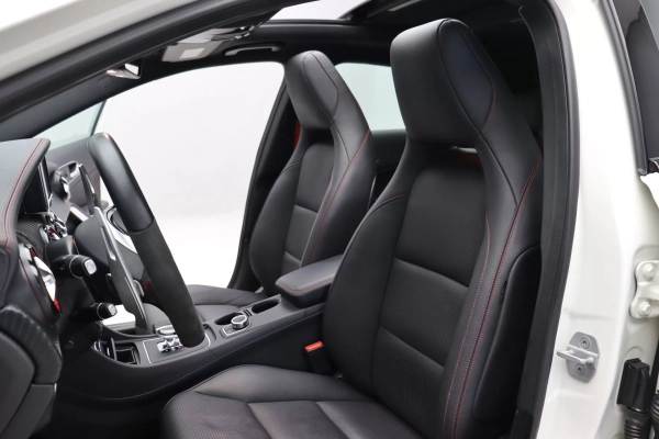 Foto do veiculo MERCEDES-BENZ A 45 AMG