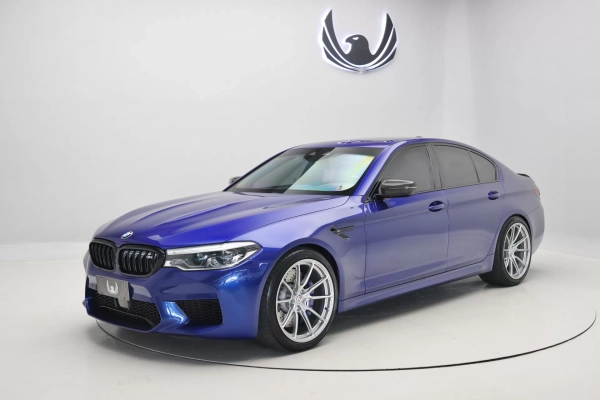 Foto do veiculo BMW M5 