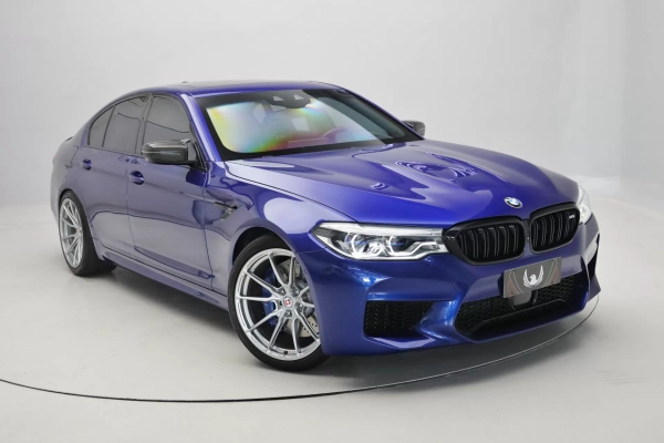 Foto do veiculo BMW M5 