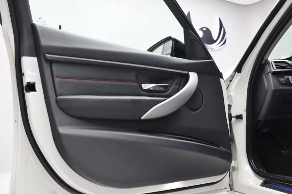 Foto do veiculo BMW 328I SPORT FLEX