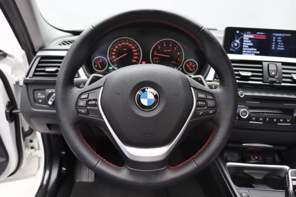 Foto do veiculo BMW 328I SPORT FLEX