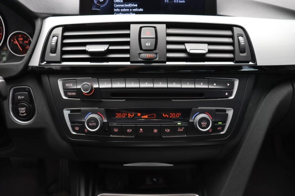 Foto do veiculo BMW 328I SPORT FLEX