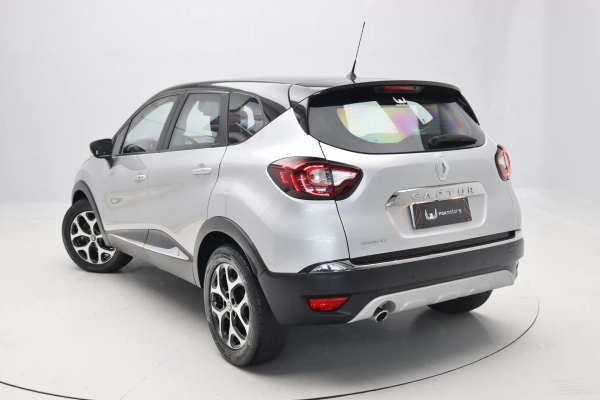 Foto do veiculo RENAULT CAPTUR INTENSE