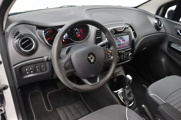 Foto do veiculo RENAULT CAPTUR INTENSE