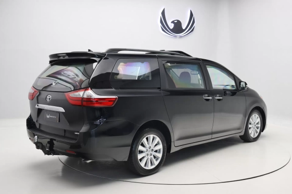 Foto do veiculo TOYOTA SIENNA LIMITED