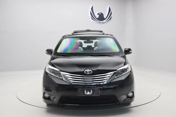 Foto do veiculo TOYOTA SIENNA LIMITED