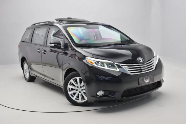 Foto do veiculo TOYOTA SIENNA LIMITED