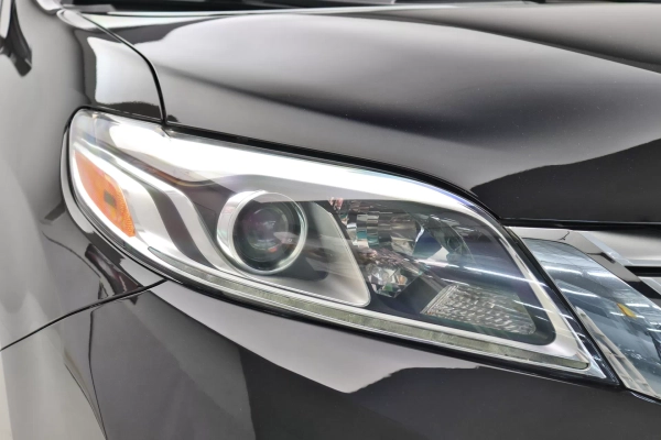 Foto do veiculo TOYOTA SIENNA LIMITED